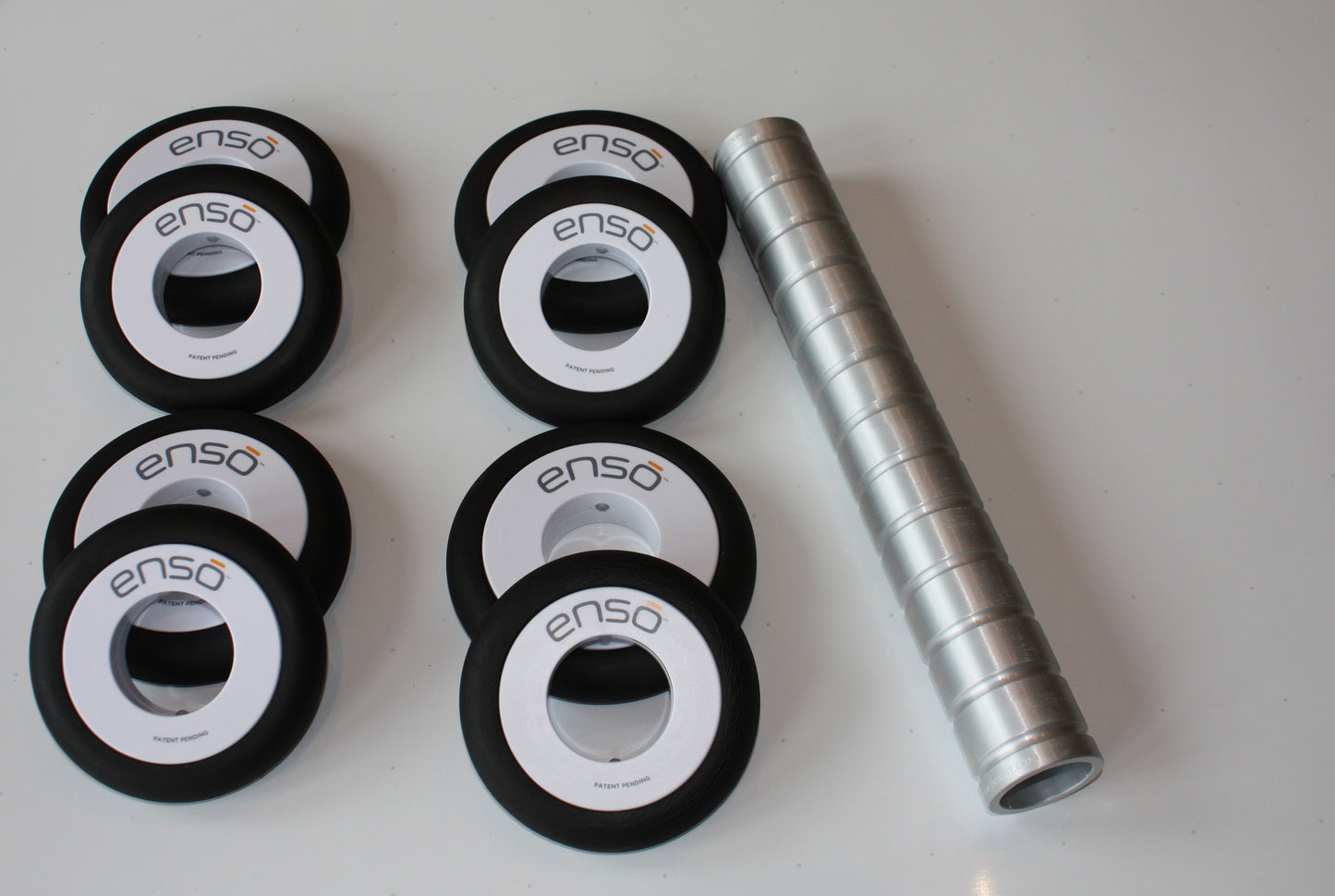 "enso"Customize Muscle Roller／"エンソ"カスタマイズ・マッスルローラー（廃盤在庫処分品・外箱ダメージあり）